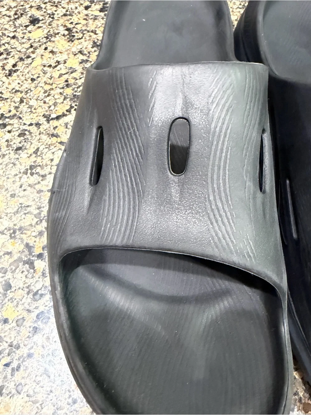 Hoka One One lightweight black